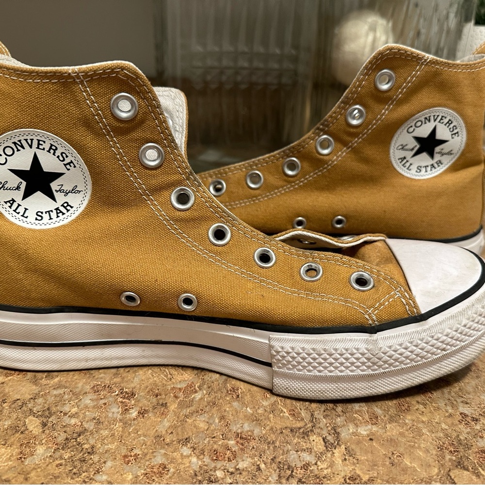 Platform Converse